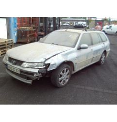 Calculateur moteur PEUGEOT 406 Photo n°12