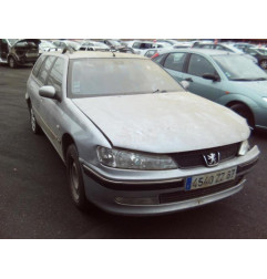 Calculateur moteur PEUGEOT 406 Photo n°20