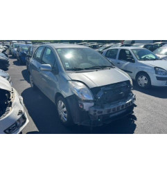 Compteur TOYOTA YARIS 2 Photo n°10