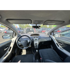 Compteur TOYOTA YARIS 2 Photo n°17