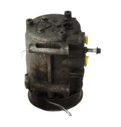 Compresseur clim FORD FIESTA 6 Photo n°1