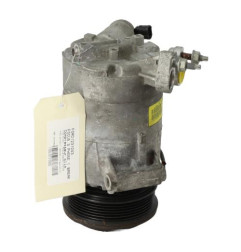 Compresseur clim FORD FOCUS 3 Photo n°4