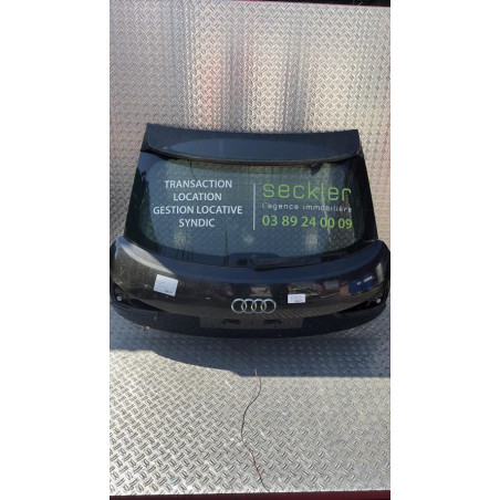 Malle/Hayon arriere AUDI A1 1 Photo n°1
