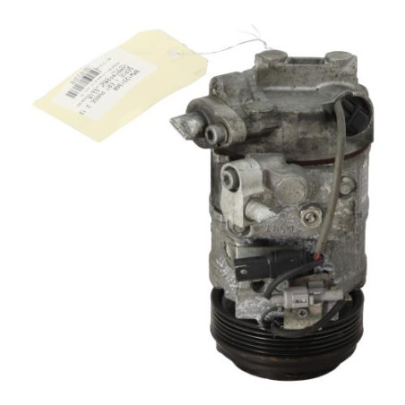 Compresseur clim BMW SERIE 1 E87 Photo n°1