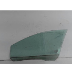 Vitre avant droit FORD FOCUS 2
