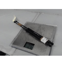 Verin de coffre PEUGEOT 208 1