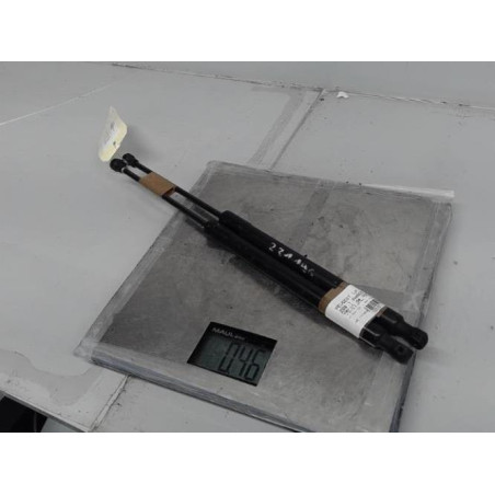 Verin de coffre PEUGEOT 208 1