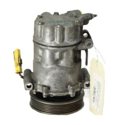 Compresseur clim MERCEDES CLASSE C 204 Photo n°4