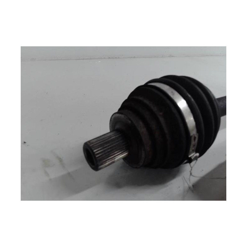 Cardan gauche (transmission) VOLKSWAGEN GOLF 5