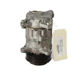 Compresseur clim BMW SERIE 1 F20 Photo n°3