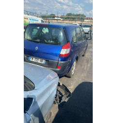 Attache ceinture avant gauche RENAULT GRAND SCENIC 2 Photo n°3