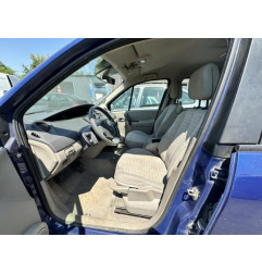 Attache ceinture avant gauche RENAULT GRAND SCENIC 2 Photo n°17