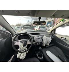 Bouton de warning HYUNDAI I 20 1 Photo n°16