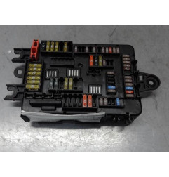 Porte fusible BMW SERIE 3 F30 Photo n°3