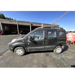 Capot PEUGEOT BIPPER Photo n°9