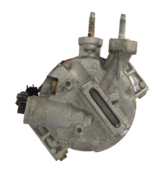 Compresseur clim FORD FOCUS 3 Photo n°5