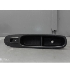 Interrupteur de leve vitre avant droit FIAT GRANDE PUNTO Photo n°1