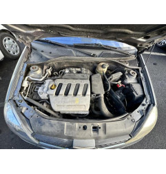 Poignee hayon RENAULT CLIO 2 Photo n°10