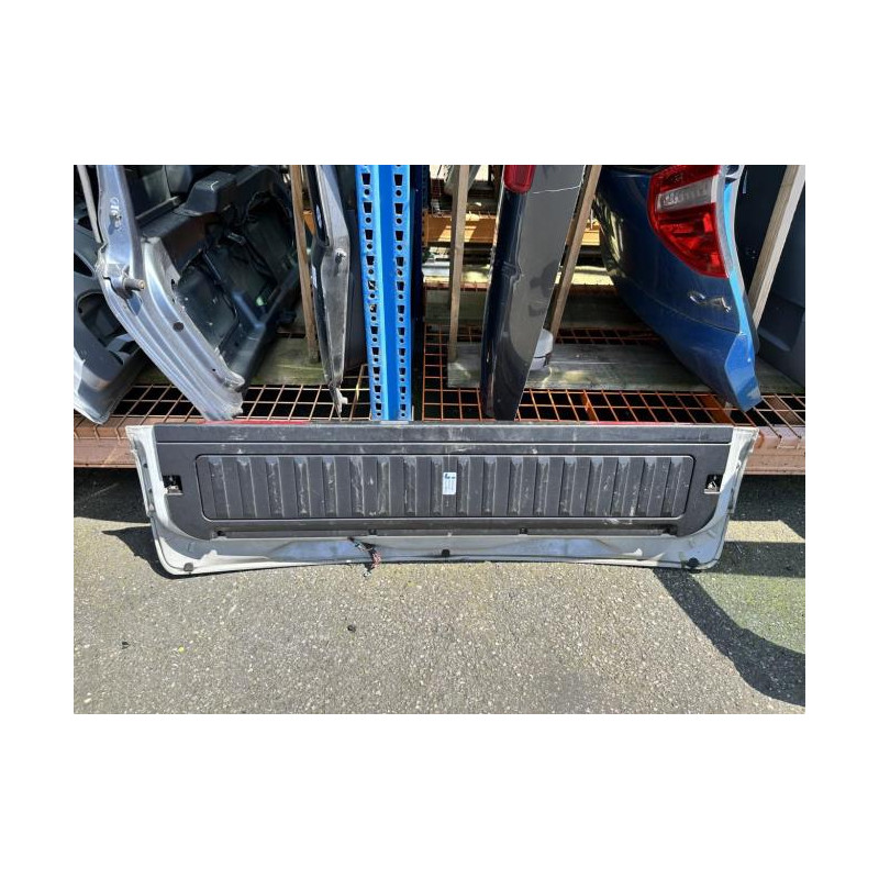 Hayon inferieur BMW X5 E53