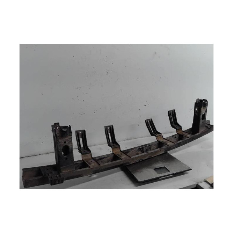 Renfort pare choc arriere (traverse) HYUNDAI TUCSON 1