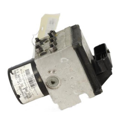 Bloc ABS (freins anti-blocage) VOLKSWAGEN PASSAT 5 Photo n°3