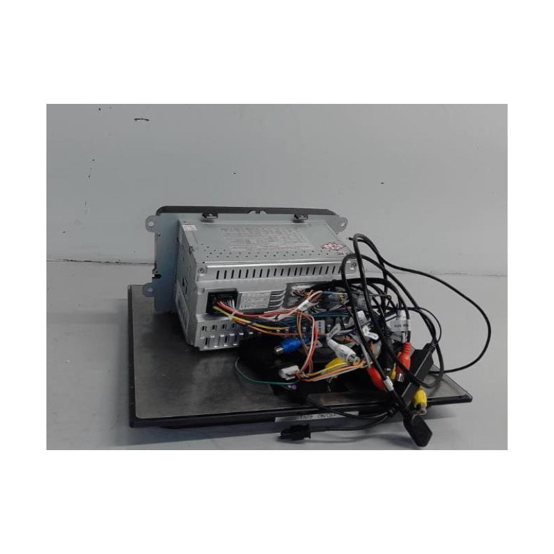 Autoradio d'origine VOLKSWAGEN PASSAT 5