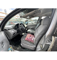 Compresseur clim CITROEN C3 1 Photo n°12