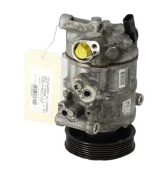 Compresseur clim VOLKSWAGEN GOLF 7 Photo n°2