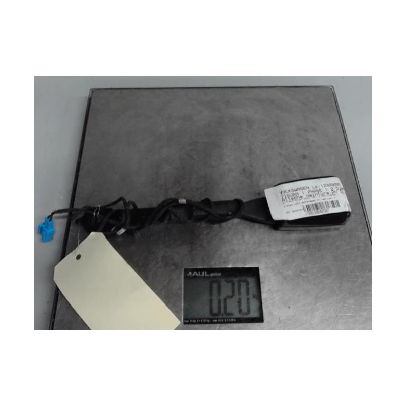 Attache ceinture avant droit VOLKSWAGEN TIGUAN 1