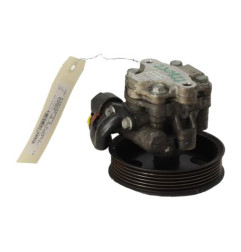 Pompe de direction KIA CARENS 2 Photo n°1