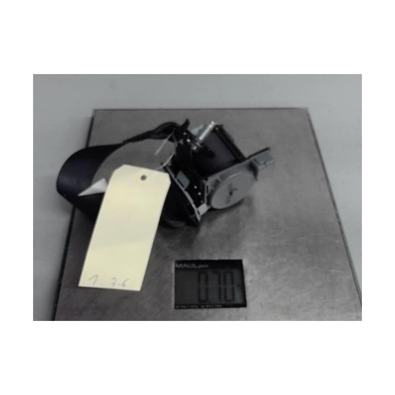 Attache ceinture arriere gauche INFINITI Q50 Photo n°3