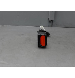 Attache ceinture avant droit NISSAN PULSAR Photo n°1