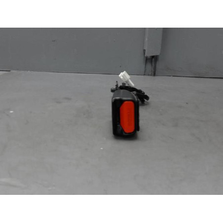 Attache ceinture avant droit NISSAN PULSAR Photo n°1