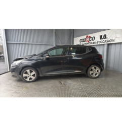 Attache ceinture avant gauche RENAULT CLIO 4 Photo n°8