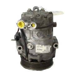 Compresseur clim FIAT FIORINO 3 Photo n°2