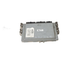 Calculateur moteur RENAULT MEGANE 4 Photo n°3