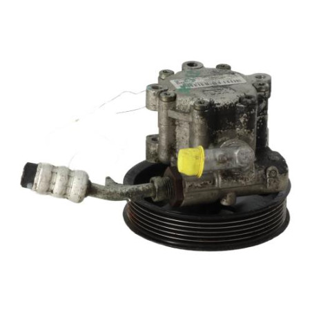 Pompe de direction VOLKSWAGEN PASSAT 5