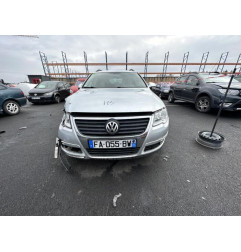 Pompe de direction VOLKSWAGEN PASSAT 5 Photo n°6