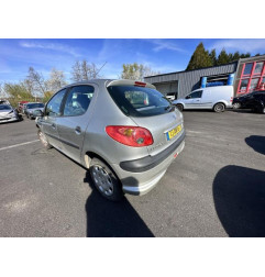 Face avant PEUGEOT 206 Photo n°11