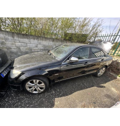 Ecran GPS MERCEDES CLASSE C 204 Photo n°9