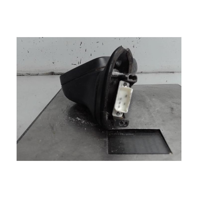 Retroviseur droit AUDI 80 3