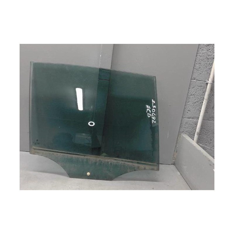 Vitre arriere droit VOLKSWAGEN GOLF 6