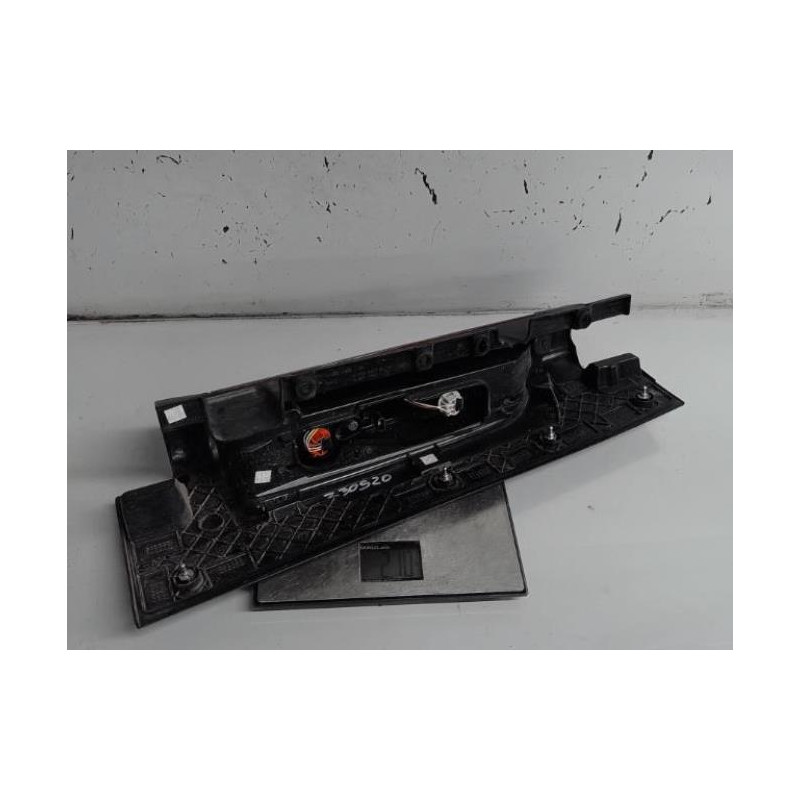 Feu arriere principal gauche (feux) RENAULT TRAFIC 3 COURT