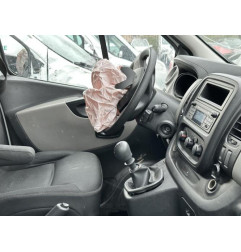 Feu arriere principal gauche (feux) RENAULT TRAFIC 3 COURT Photo n°13