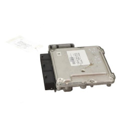 Calculateur moteur RENAULT CLIO 4