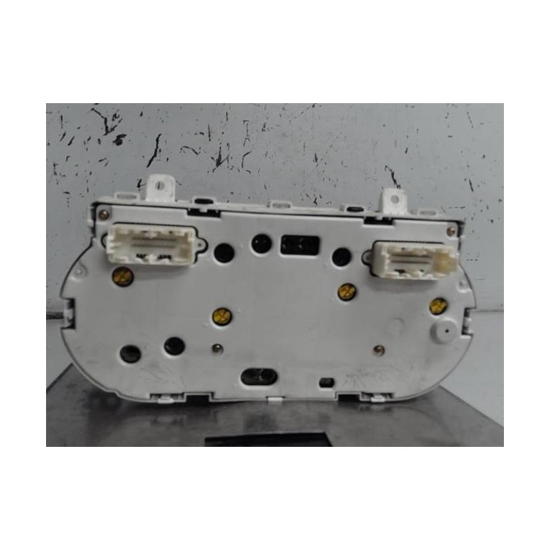 Compteur MITSUBISHI OUTLANDER 1