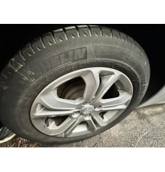 Attache ceinture arriere gauche PEUGEOT 208 1 Photo n°9