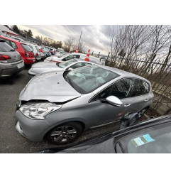 Attache ceinture arriere gauche PEUGEOT 208 1 Photo n°12