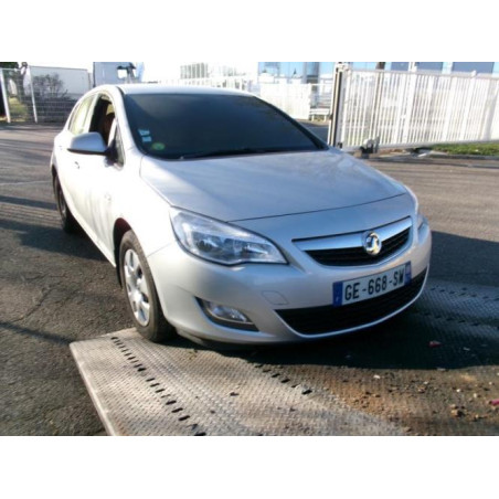 Feu arriere principal gauche (feux) OPEL ASTRA J