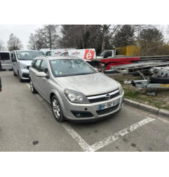 Compresseur clim OPEL ASTRA H Photo n°6